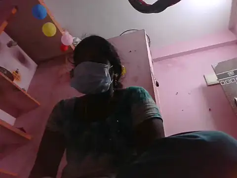 Eswar77 online show from October 15, 2025, 7:19 am