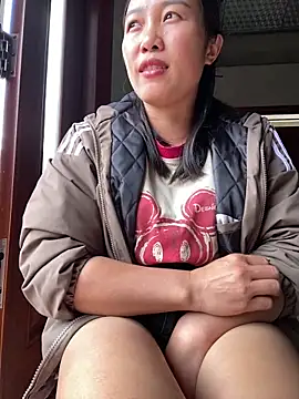 Snapshot of Pii_x chatting on October 31, 2025, 1:17 am Pii x online show from October 31, 2025, 1:17 am