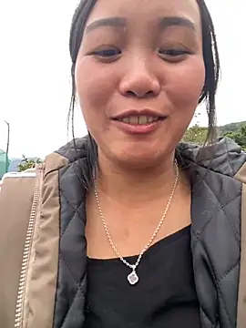 Snapshot of Pii_x chatting on November 16, 2025, 7:58 am Pii x online show from November 16, 2025, 7:58 am