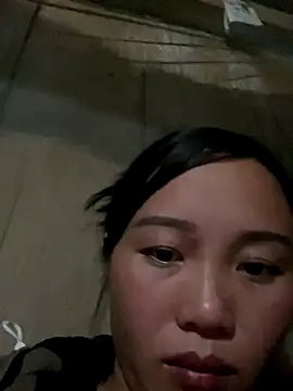 Snapshot of Pii_x chatting on November 17, 2025, 11:05 am Pii x online show from November 17, 2025, 11:05 am