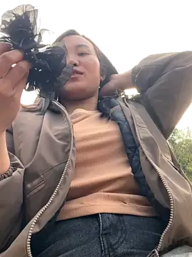 Snapshot of Pii_x chatting on December 3, 2025, 1:13 am Pii x online show from December 3, 2025, 1:13 am