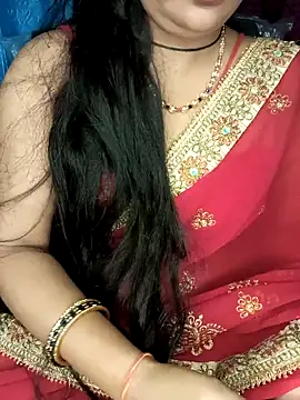 Snapshot of Rashmi_011 chatting on May 3, 2026, 12:16 am Rashmi 011 online show from May 3, 2026, 12:16 am