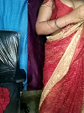 Snapshot of Rashmi_011 chatting on May 16, 2026, 12:29 am Rashmi 011 online show from May 16, 2026, 12:29 am