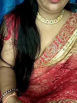 Snapshot of Rashmi_011 chatting on May 16, 2026, 12:40 am Rashmi 011 online show from May 16, 2026, 12:40 am