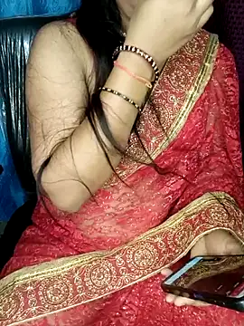 Snapshot of Rashmi_011 chatting on May 21, 2026, 11:45 pm Rashmi 011 online show from May 21, 2026, 11:45 pm