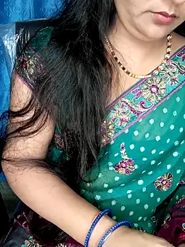 Snapshot of Rashmi_011 chatting on June 1, 2026, 12:34 am Rashmi 011 online show from June 1, 2026, 12:34 am