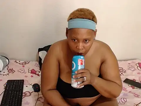 SexyChubyPussyZA online show from February 4, 2026, 12:11 pm