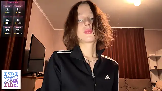 Snapshot of TerrellSroufe chatting on December 5, 2025, 7:43 pm TerrellSroufe online show from December 5, 2025, 7:43 pm