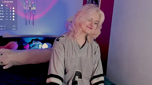 bixxxiz online show from October 19, 2025, 11:11 am