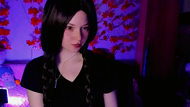 HoneyDazzle online show from October 12, 2025, 5:34 pm