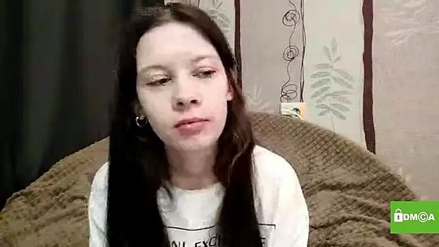 Snapshot of babylilcute chatting on October 7, 2025, 11:18 am babylilcute online show from October 7, 2025, 11:18 am