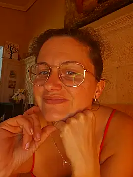 xcrazzycat online show from March 13, 2026, 1:29 pm