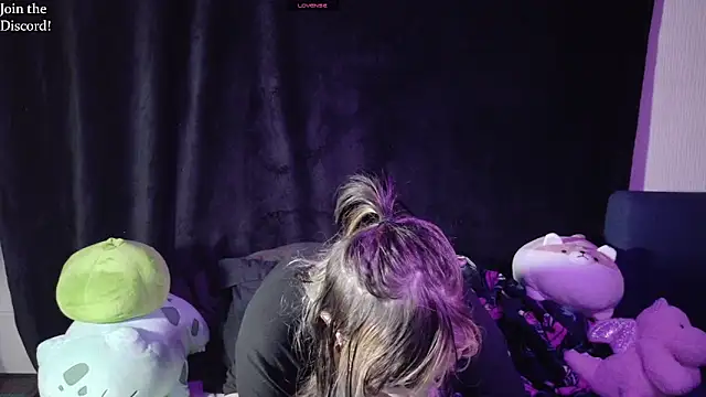 Snapshot of venusflytrapped chatting on February 2, 2026, 4:17 pm venusflytrapped online show from February 2, 2026, 4:17 pm