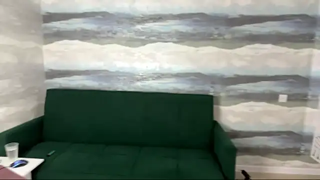 SunnySprinkle online show from October 22, 2025, 11:43 am