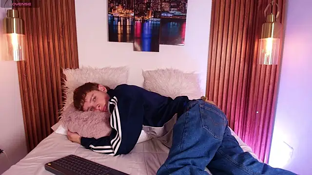 JackFrosst online show from November 13, 2025, 12:26 pm