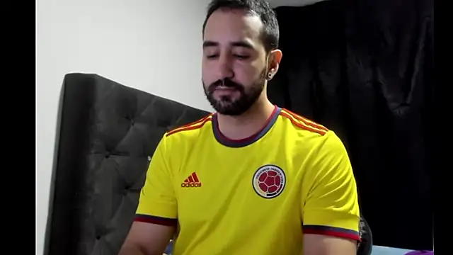 coolfriki online show from February 10, 2026, 4:27 am