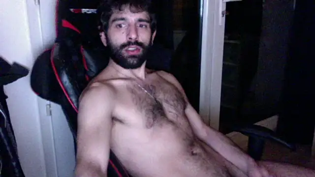 Liroow online show from March 21, 2026, 4:06 am