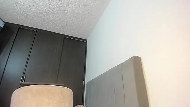 emy collyns online show from February 17, 2026, 2:41 am