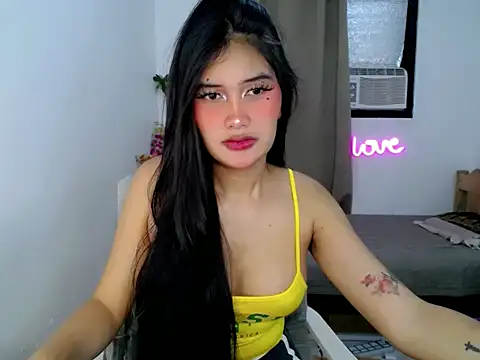 lubotakoxx online show from December 13, 2025, 9:42 pm