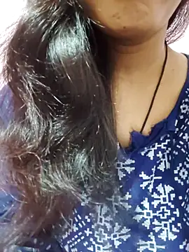 anjali2351 online show from February 8, 2026, 5:49 pm