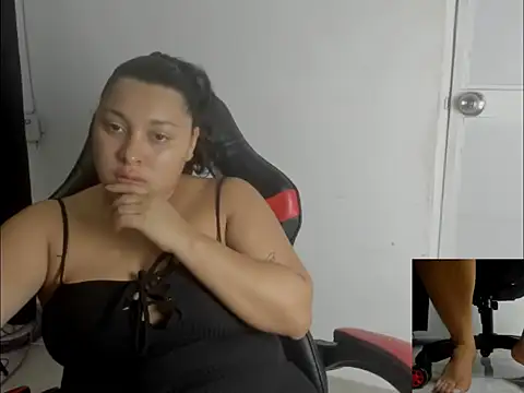 Baby Latin online show from December 18, 2025, 7:31 pm