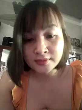 Jeassi-sica online show from November 12, 2025, 4:46 am