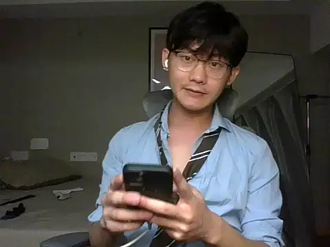 Snapshot of iambennet chatting on November 1, 2025, 2:08 pm iambennet online show from November 1, 2025, 2:08 pm