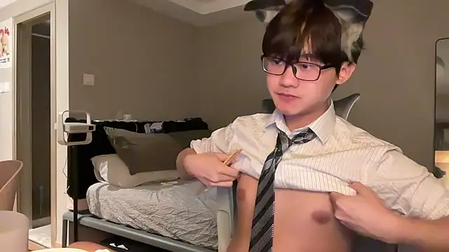 Snapshot of iambennet chatting on January 9, 2026, 10:51 am iambennet online show from January 9, 2026, 10:51 am