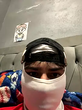 lain213 online show from October 27, 2025, 5:00 am