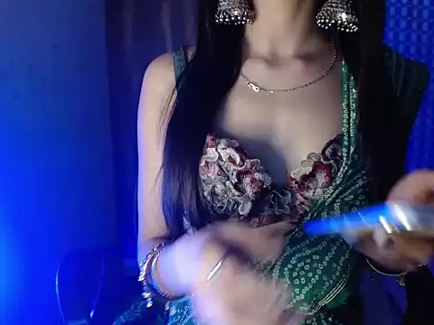 Snapshot of Roiseeee chatting on February 20, 2026, 6:26 am Roiseeee online show from February 20, 2026, 6:26 am