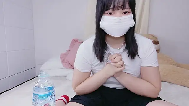 Nagi 25 online show from October 11, 2025, 10:58 am