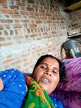 Snapshot of Nm_sanjna chatting on April 30, 2026, 11:27 am Nm sanjna online show from April 30, 2026, 11:27 am