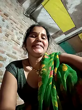 Snapshot of Nm_sanjna chatting on May 6, 2026, 11:10 pm Nm sanjna online show from May 6, 2026, 11:10 pm