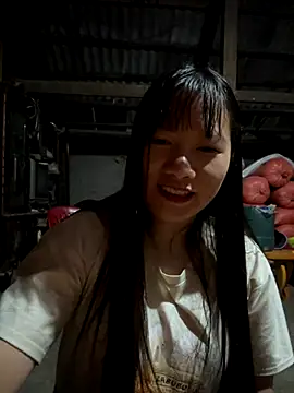 Snapshot of TrangNemo chatting on October 24, 2025, 12:30 am TrangNemo online show from October 24, 2025, 12:30 am