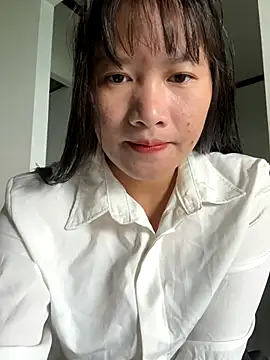 Snapshot of TrangNemo chatting on October 26, 2025, 12:27 am TrangNemo online show from October 26, 2025, 12:27 am