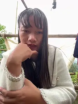 Snapshot of TrangNemo chatting on October 27, 2025, 8:51 am TrangNemo online show from October 27, 2025, 8:51 am