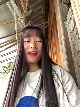 Snapshot of TrangNemo chatting on October 28, 2025, 12:25 am TrangNemo online show from October 28, 2025, 12:25 am