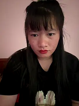 Snapshot of TrangNemo chatting on November 26, 2025, 8:48 am TrangNemo online show from November 26, 2025, 8:48 am