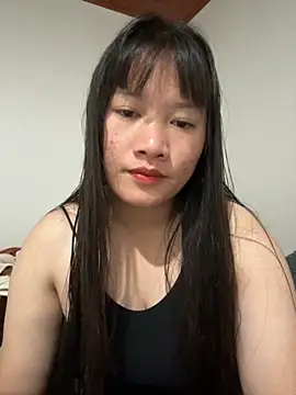 Snapshot of TrangNemo chatting on December 1, 2025, 7:35 am TrangNemo online show from December 1, 2025, 7:35 am