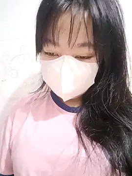 Xuka203 online show from April 13, 2026, 7:47 am