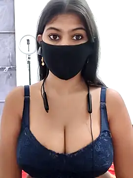 Miya sistar online show from February 5, 2026, 10:47 pm