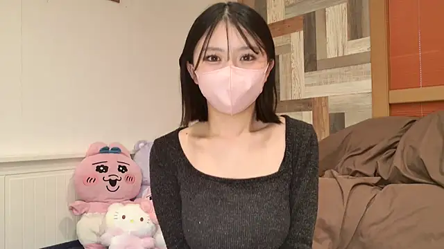 Snapshot of moka_latte chatting on April 24, 2026, 9:34 am moka latte online show from April 24, 2026, 9:34 am