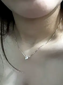 Snapshot of Beyeuuu chatting on November 16, 2025, 3:01 am Beyeuuu online show from November 16, 2025, 3:01 am