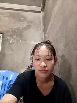 Young vietnamese online show from October 19, 2025, 12:11 am