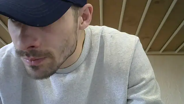 Snapshot of MakabulaAndrey chatting on February 28, 2026, 10:27 am MakabulaAndrey online show from February 28, 2026, 10:27 am