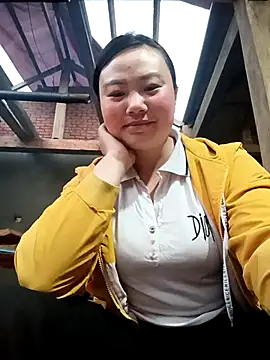 Snapshot of pi-pi-00 chatting on January 12, 2026, 11:43 pm pi-pi-00 online show from January 12, 2026, 11:43 pm