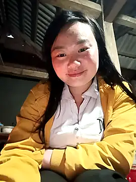 Snapshot of pi-pi-00 chatting on January 13, 2026, 11:43 pm pi-pi-00 online show from January 13, 2026, 11:43 pm