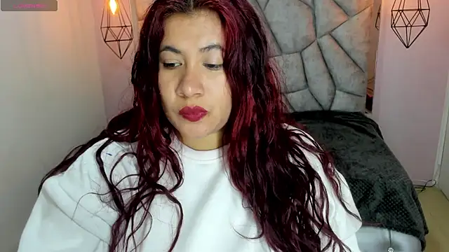 Addyy 02 online show from April 15, 2026, 7:10 pm