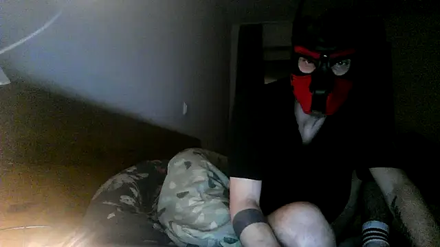 MolleDolle online show from November 12, 2025, 6:14 am