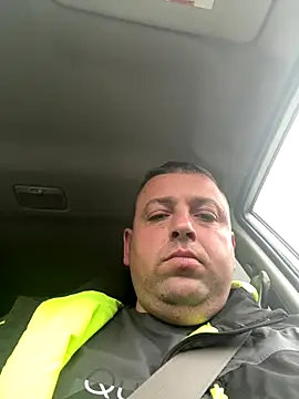 Snapshot of crazy88p chatting on October 8, 2025, 2:25 pm crazy88p online show from October 8, 2025, 2:25 pm